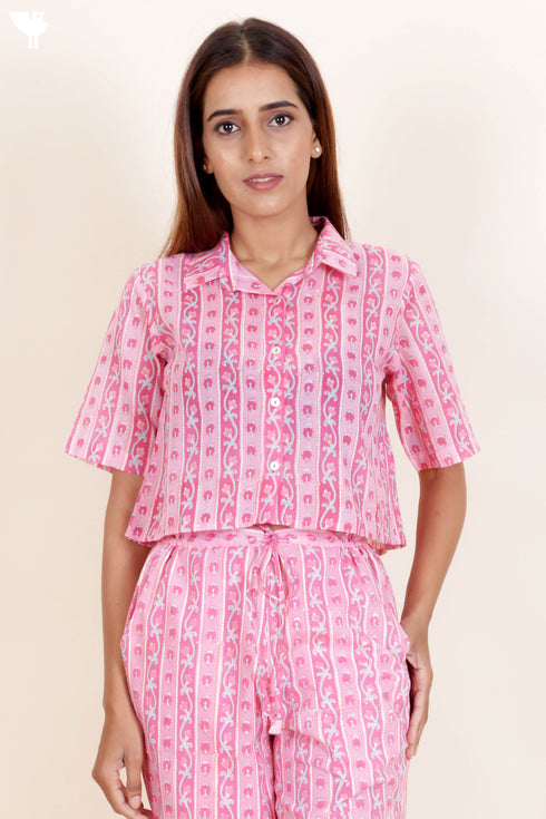 Mulmul Cotton Crop Top In Floral Block Print